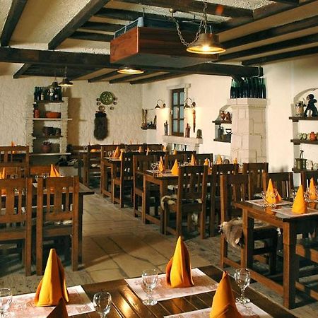 Hotel Irisa Bukarest Kültér fotó
